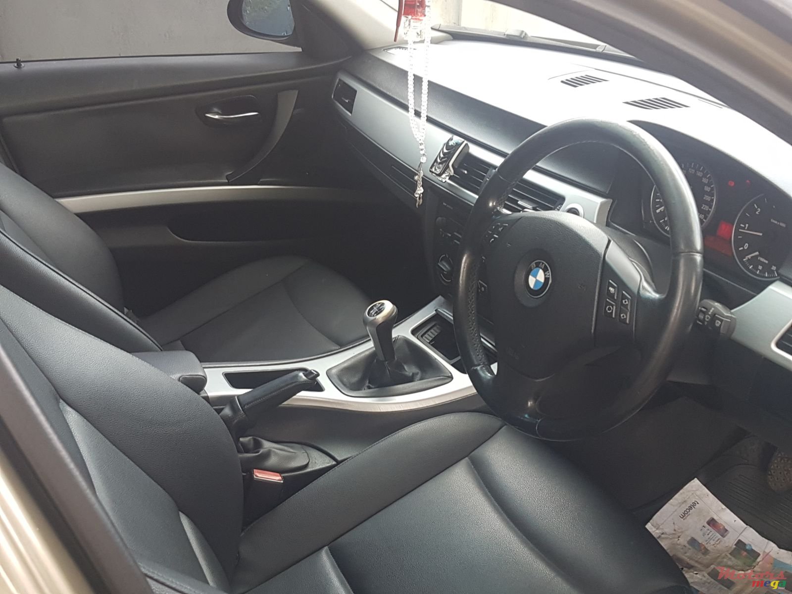 2007' BMW 316 photo #4