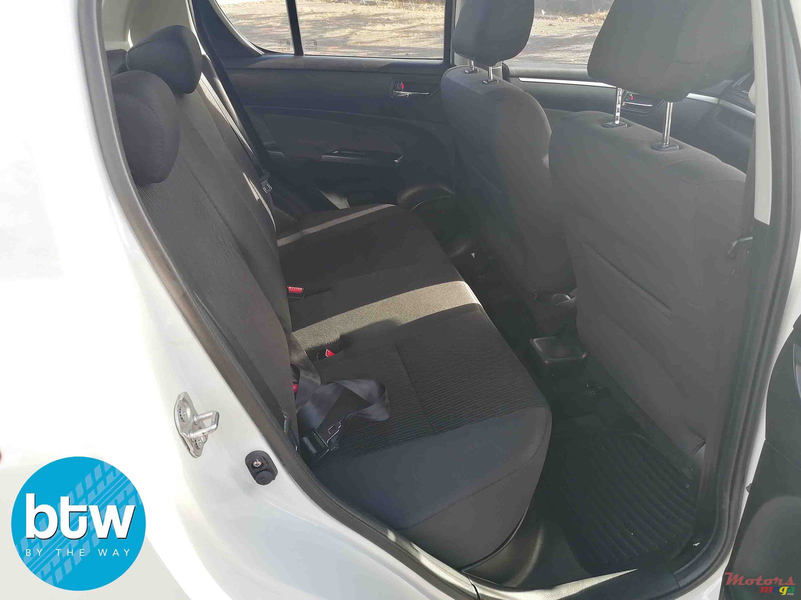 2018' Suzuki Swift photo #4