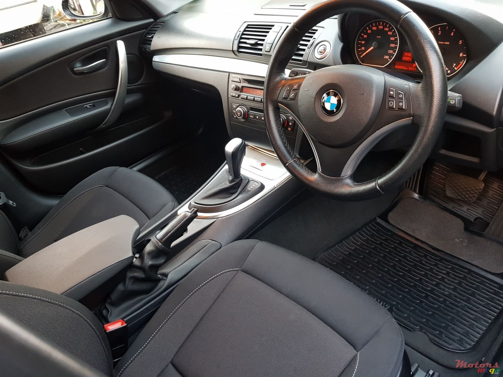 2009' BMW 116 AUTOMATIC photo #5