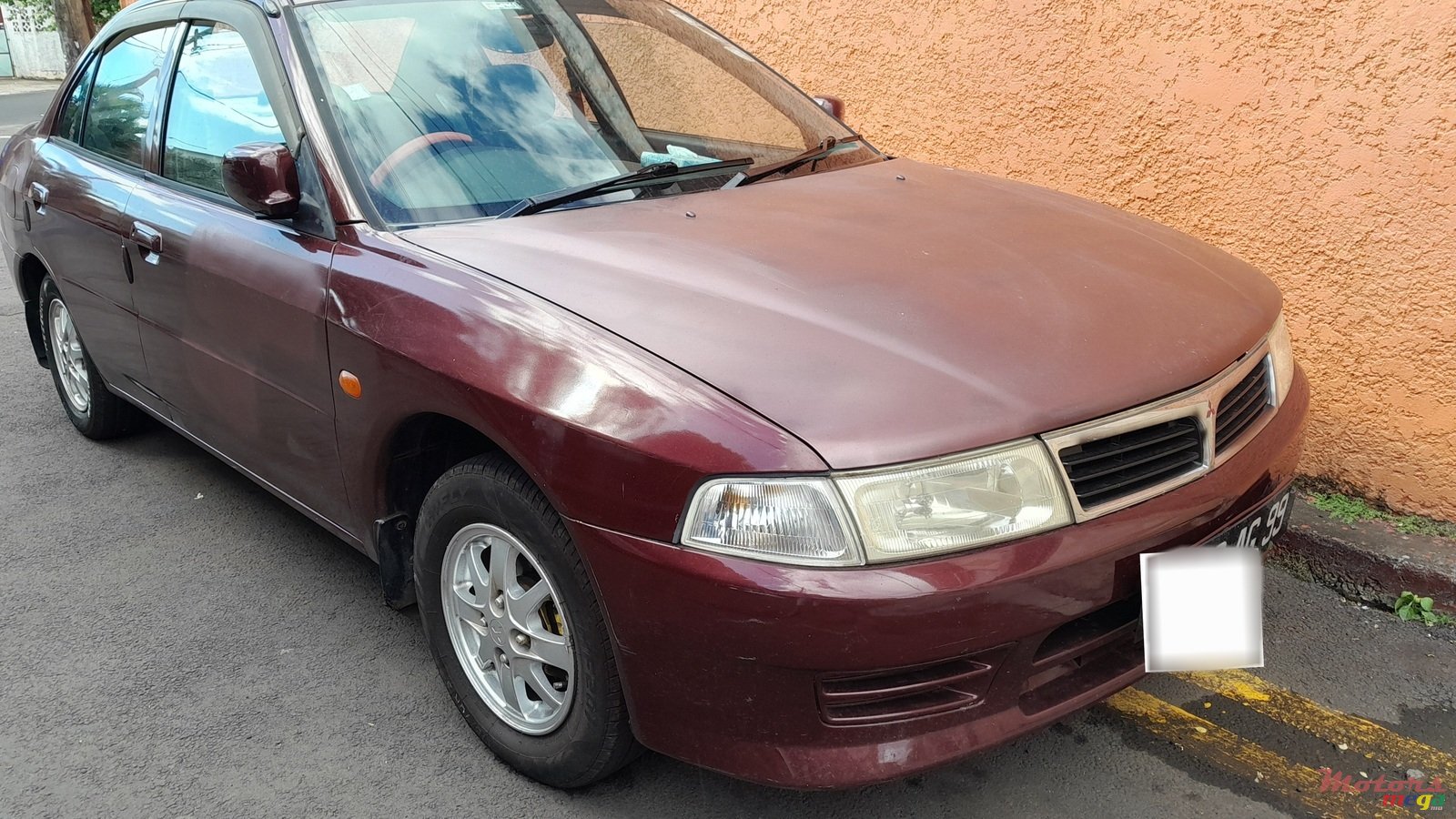 1999' Mitsubishi Lancer photo #1