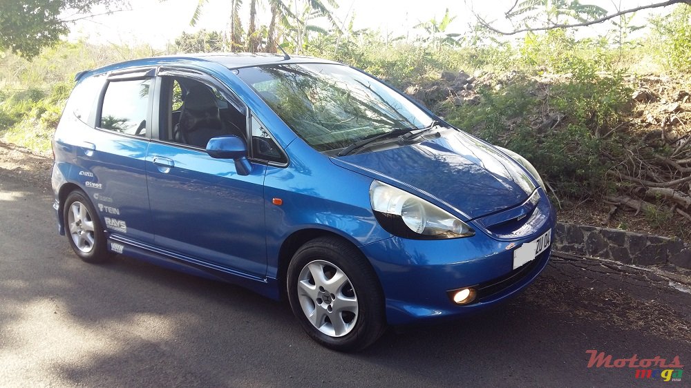 2004' Honda Jazz photo #3