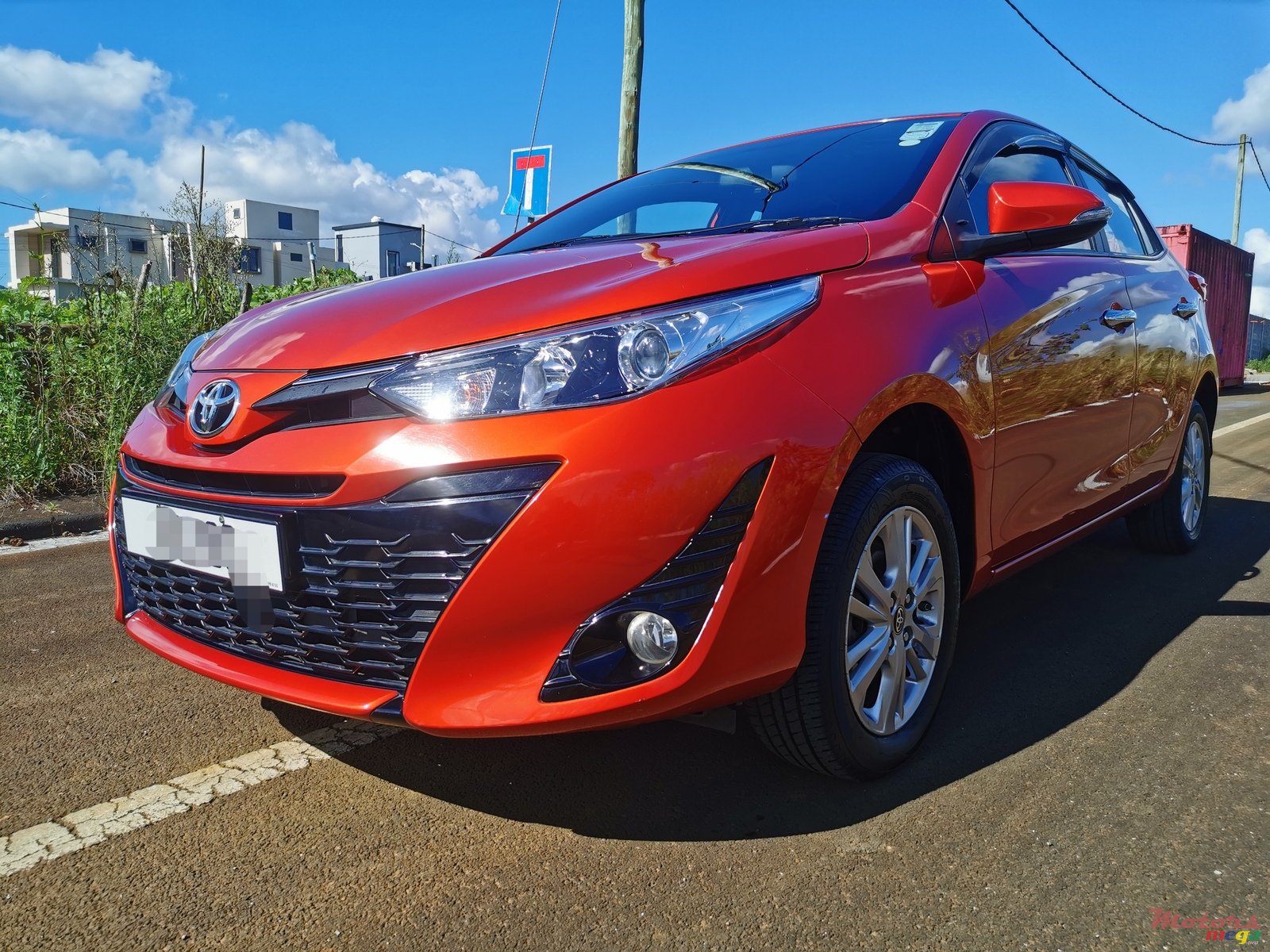 2018' Toyota Yaris photo #3