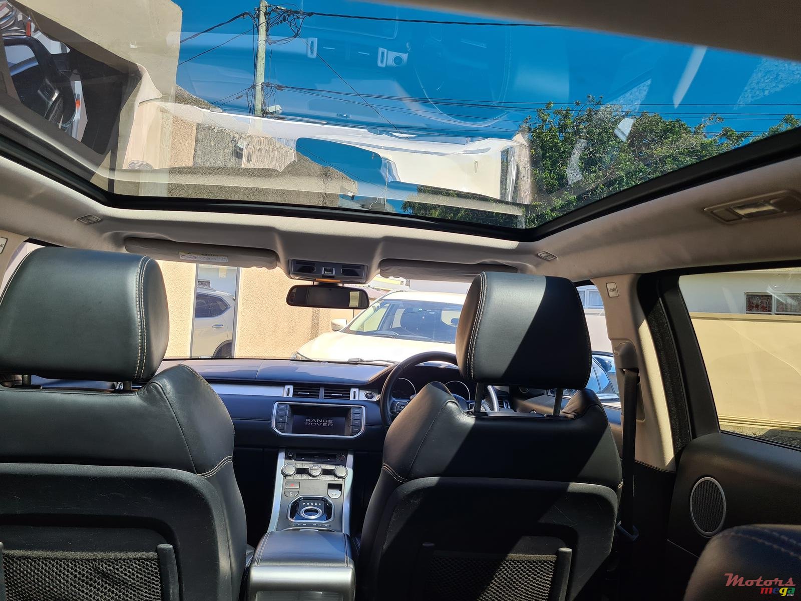 2012' Rover Range Rover Evoque photo #6