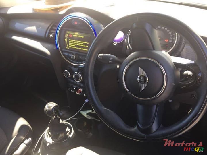 2014' MINI Cooper Mini Cooper one Dec 2014 photo #4