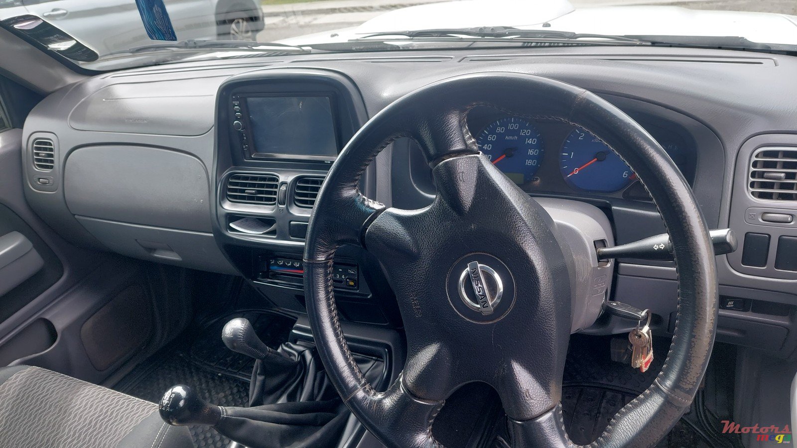 2021' Nissan Pickup NP300 photo #5