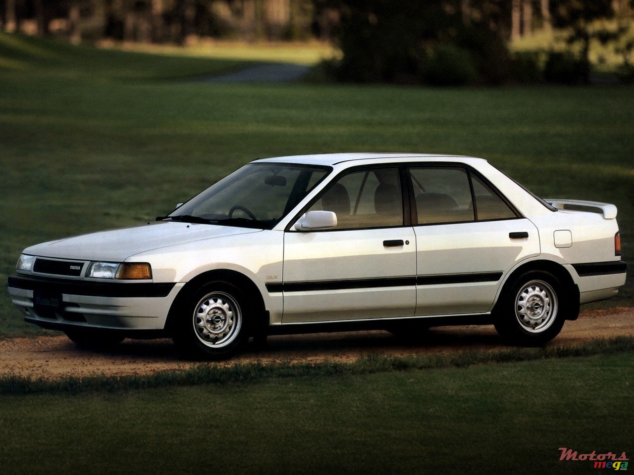 1989' Mazda 323 BG photo #1