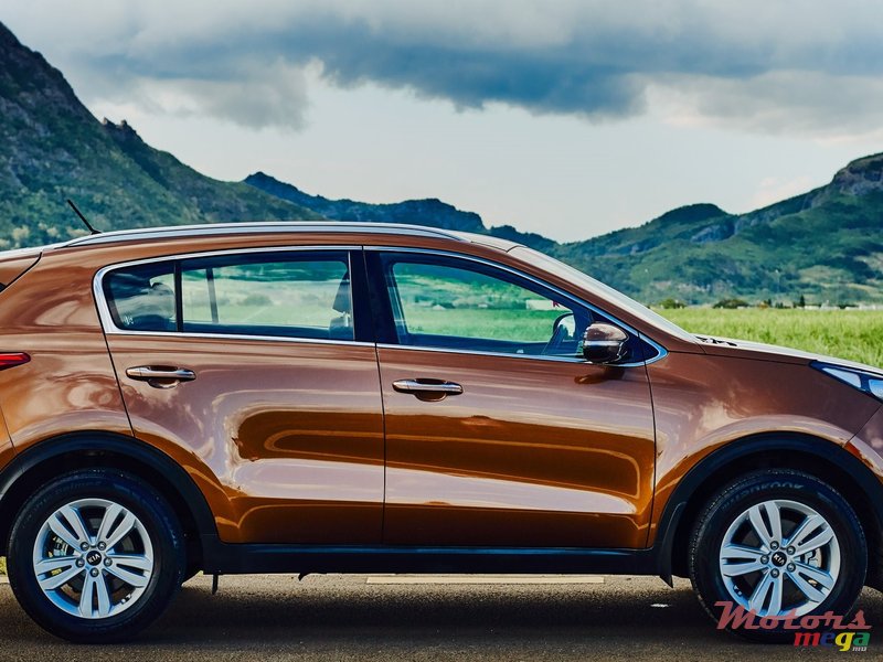2017' Kia Sportage photo #4
