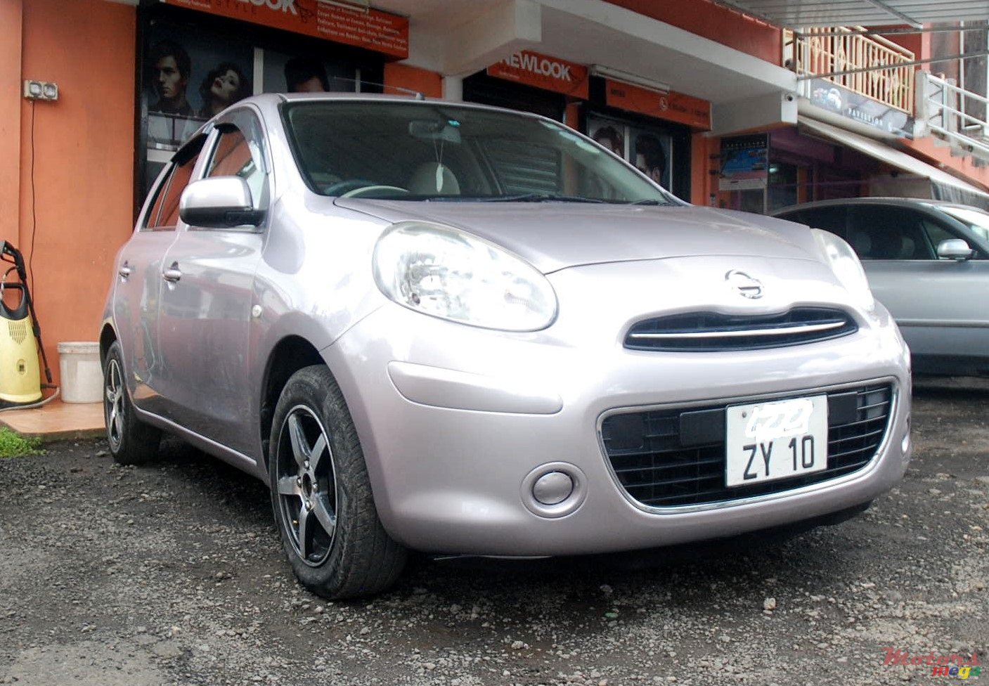 2010' Nissan March AK13 'G' photo #2