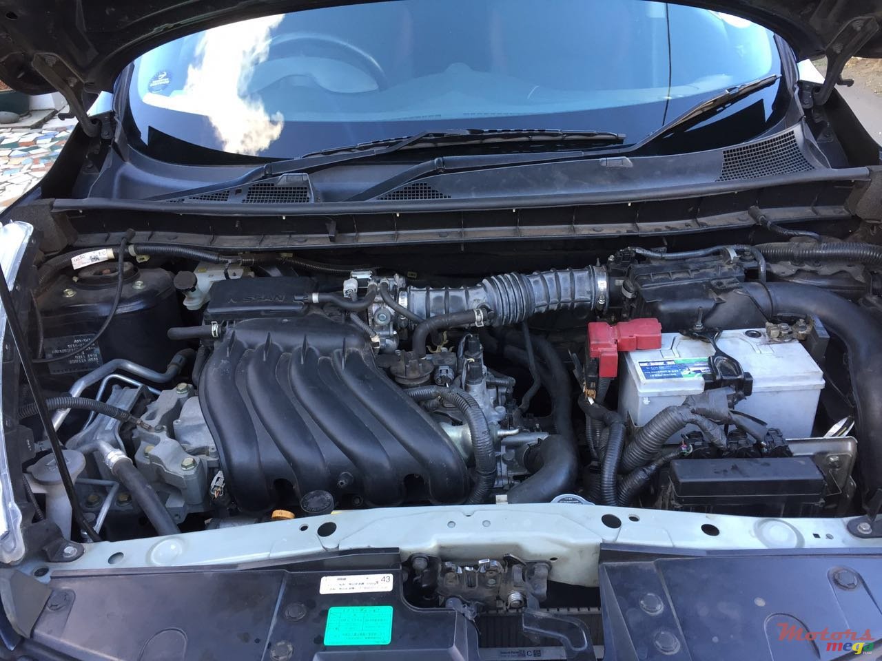 2010' Nissan Juke photo #3