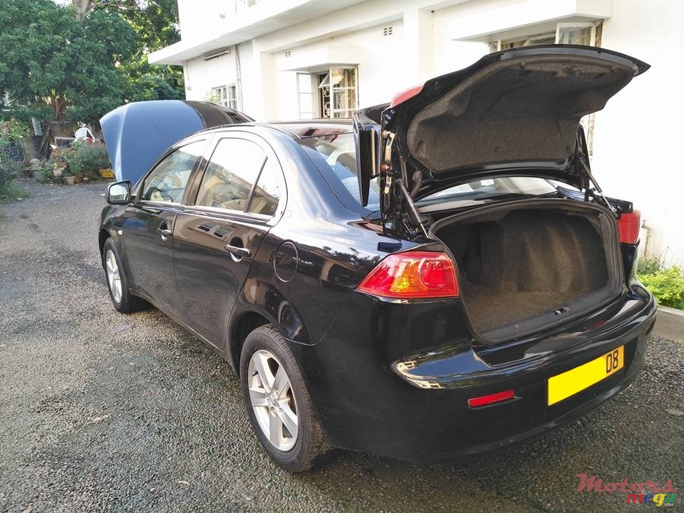 2008' Mitsubishi Lancer EX photo #6