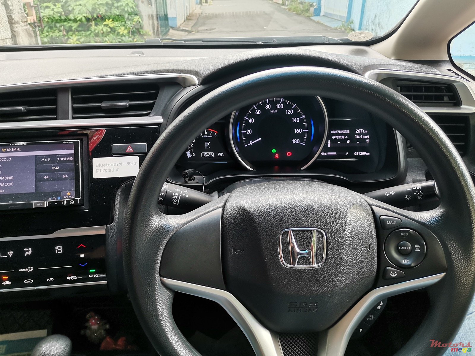 2018' Honda Fit photo #5