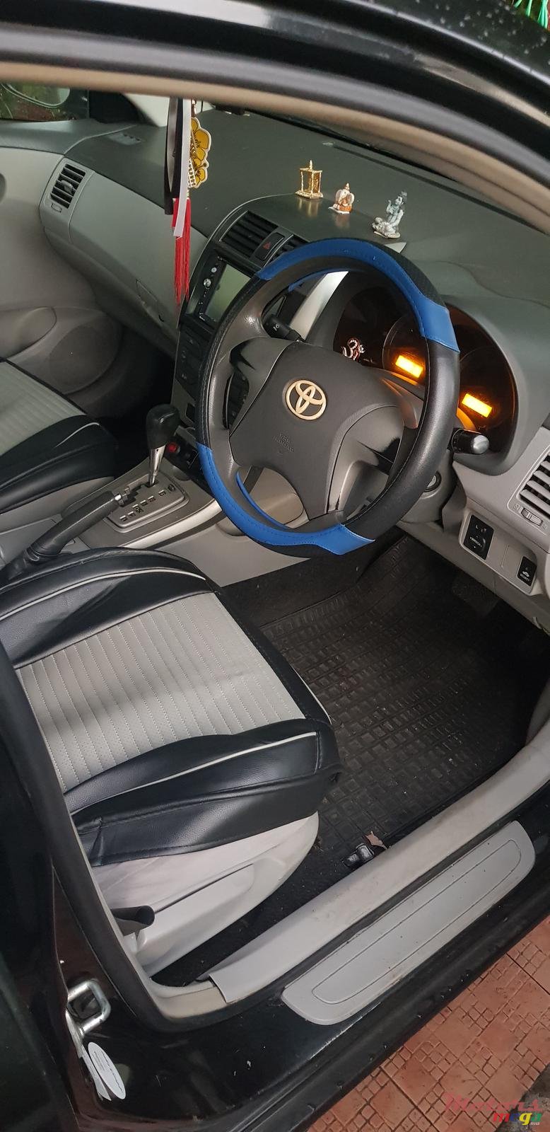 2009' Toyota Corolla photo #3