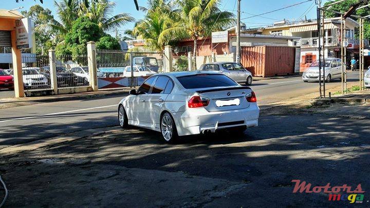 2007' BMW 3 Series photo #2