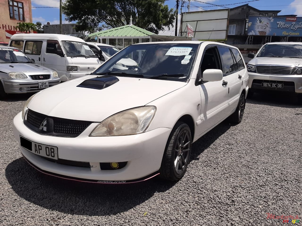 2008' Mitsubishi Lancer break photo #3