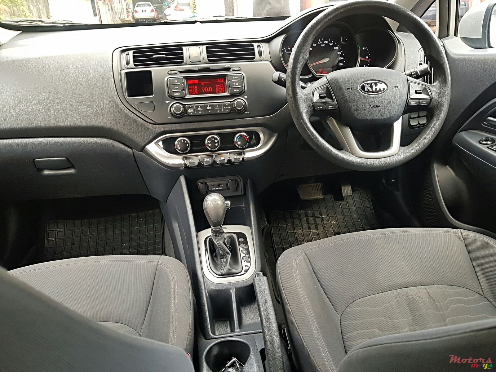 2013' Kia Rio Automatic photo #4