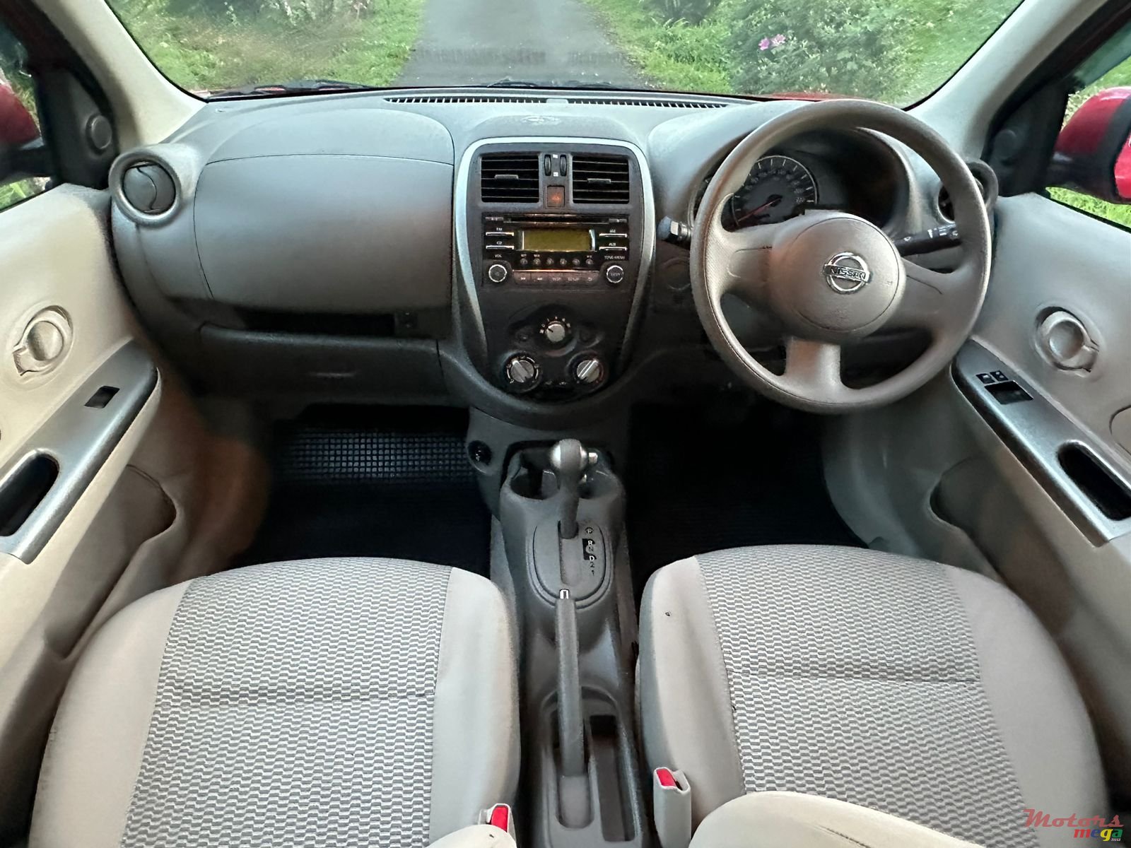 2016' Nissan Micra photo #5