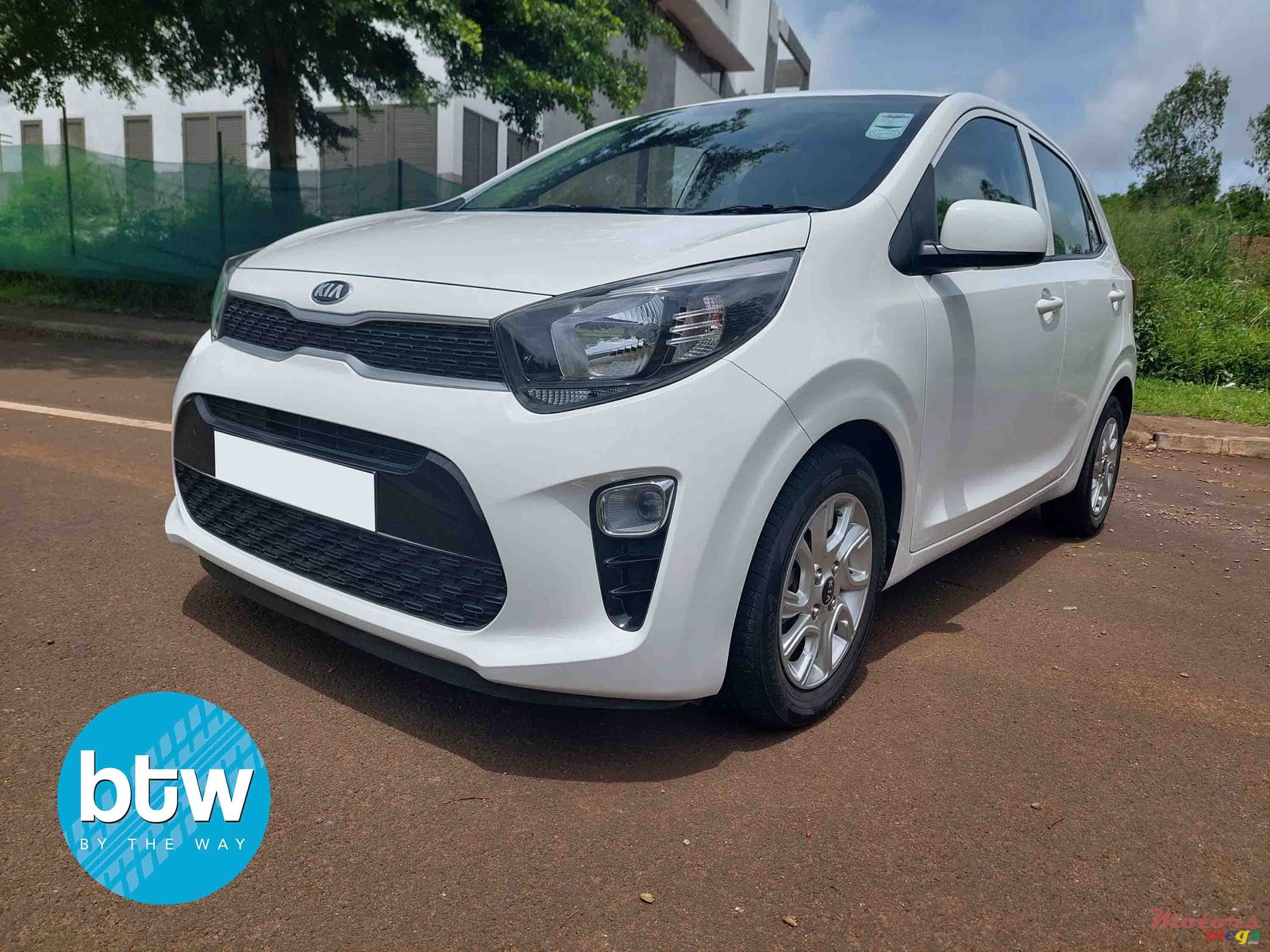 2017' Kia Picanto photo #2