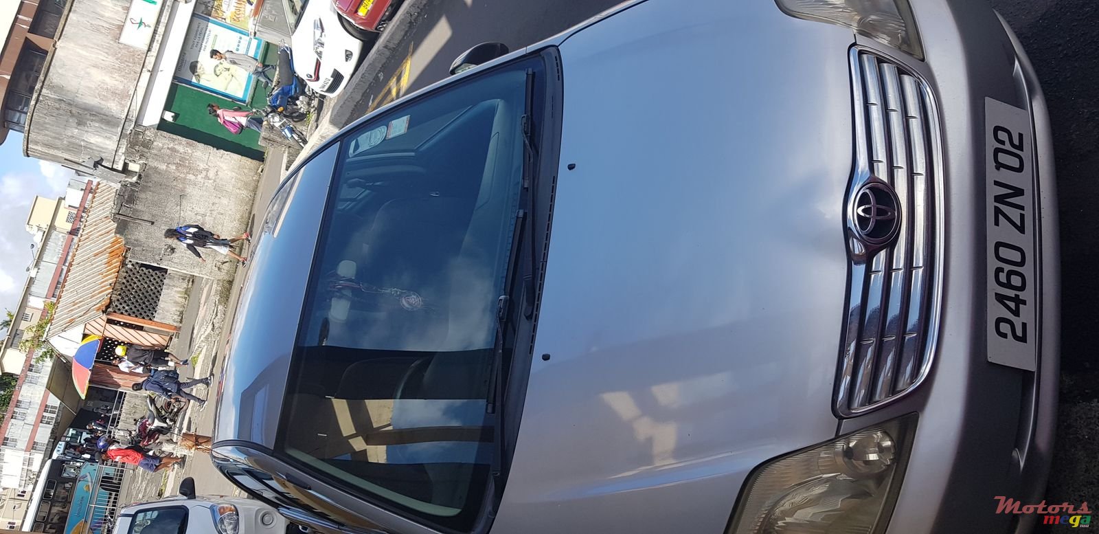 2002' Toyota Corolla photo #1