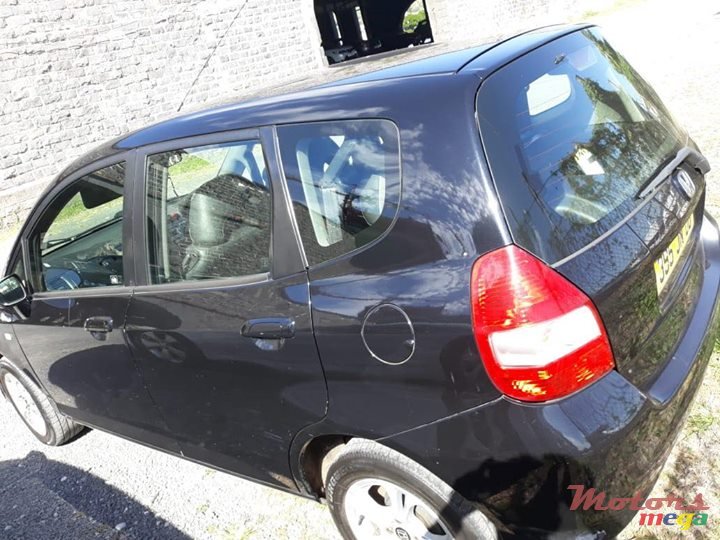 2006' Honda Jazz photo #6