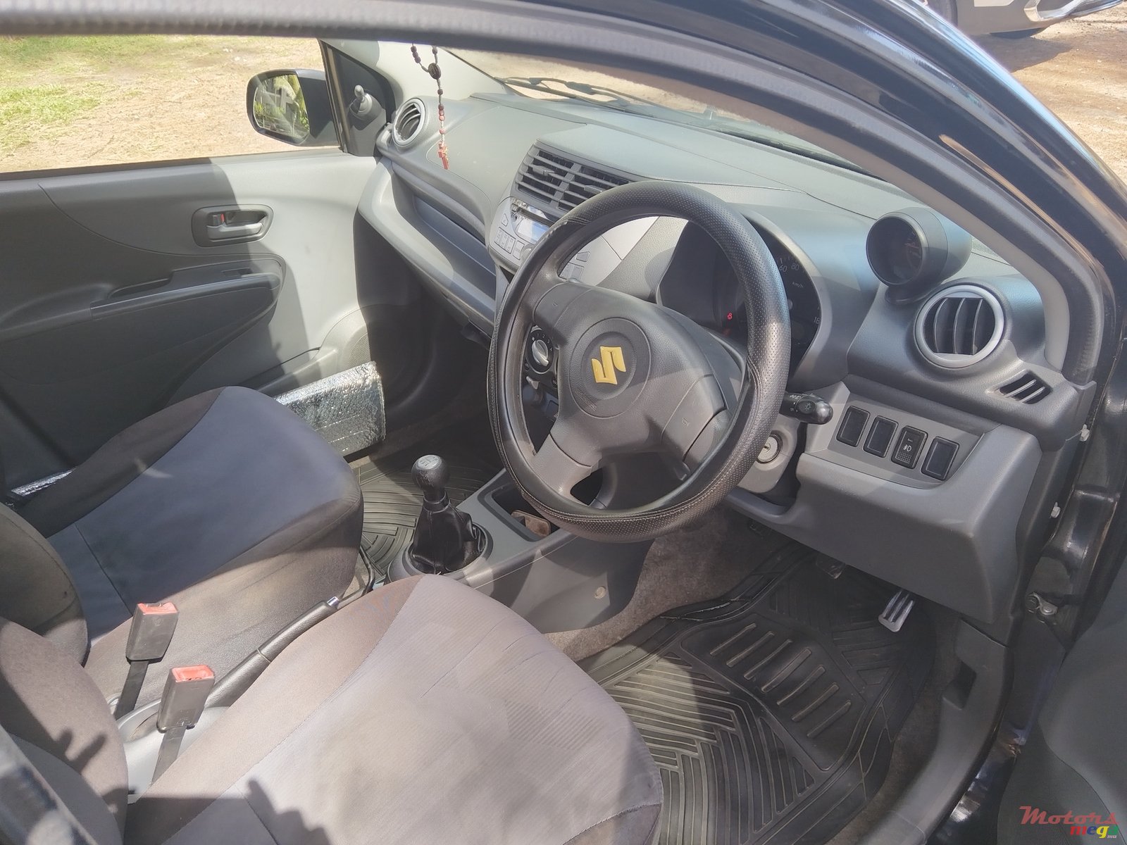 2014' Suzuki Celerio photo #3