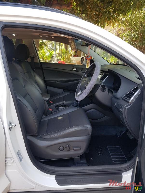 2018' Hyundai Tucson photo #6