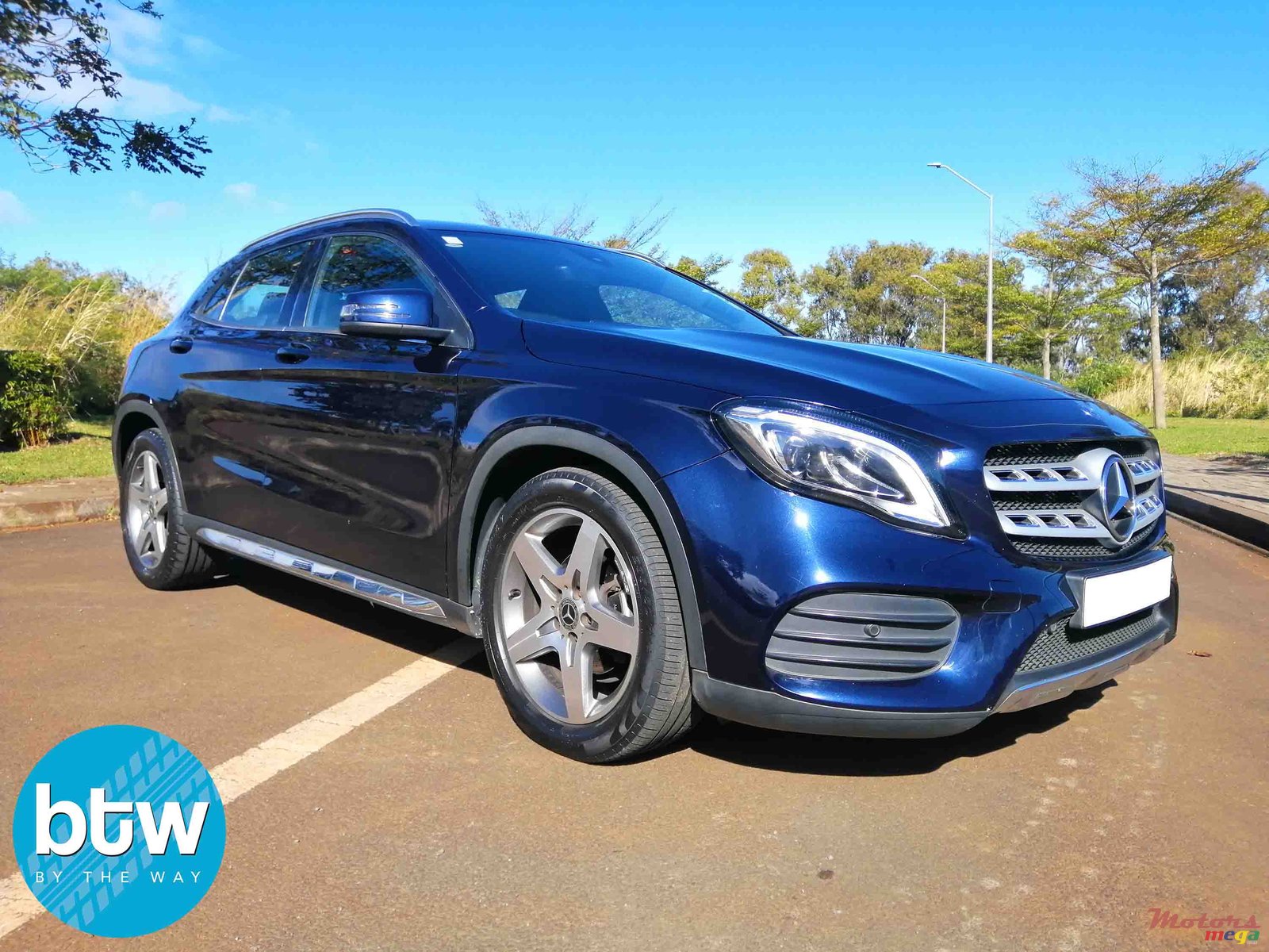 2017' Mercedes-Benz GLA-Class photo #1