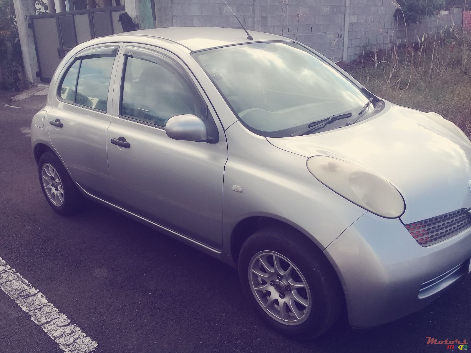 2003' Nissan March AK12 photo #1