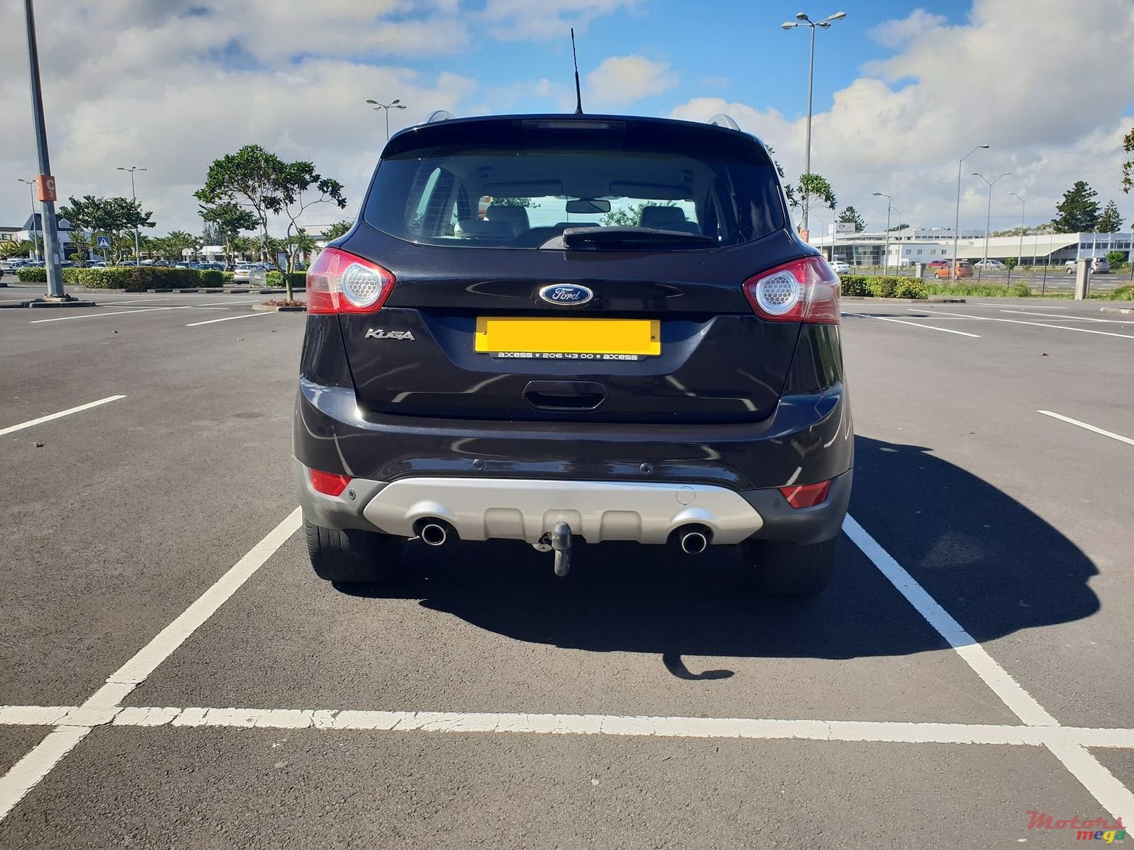 2011' Ford Kuga photo #3