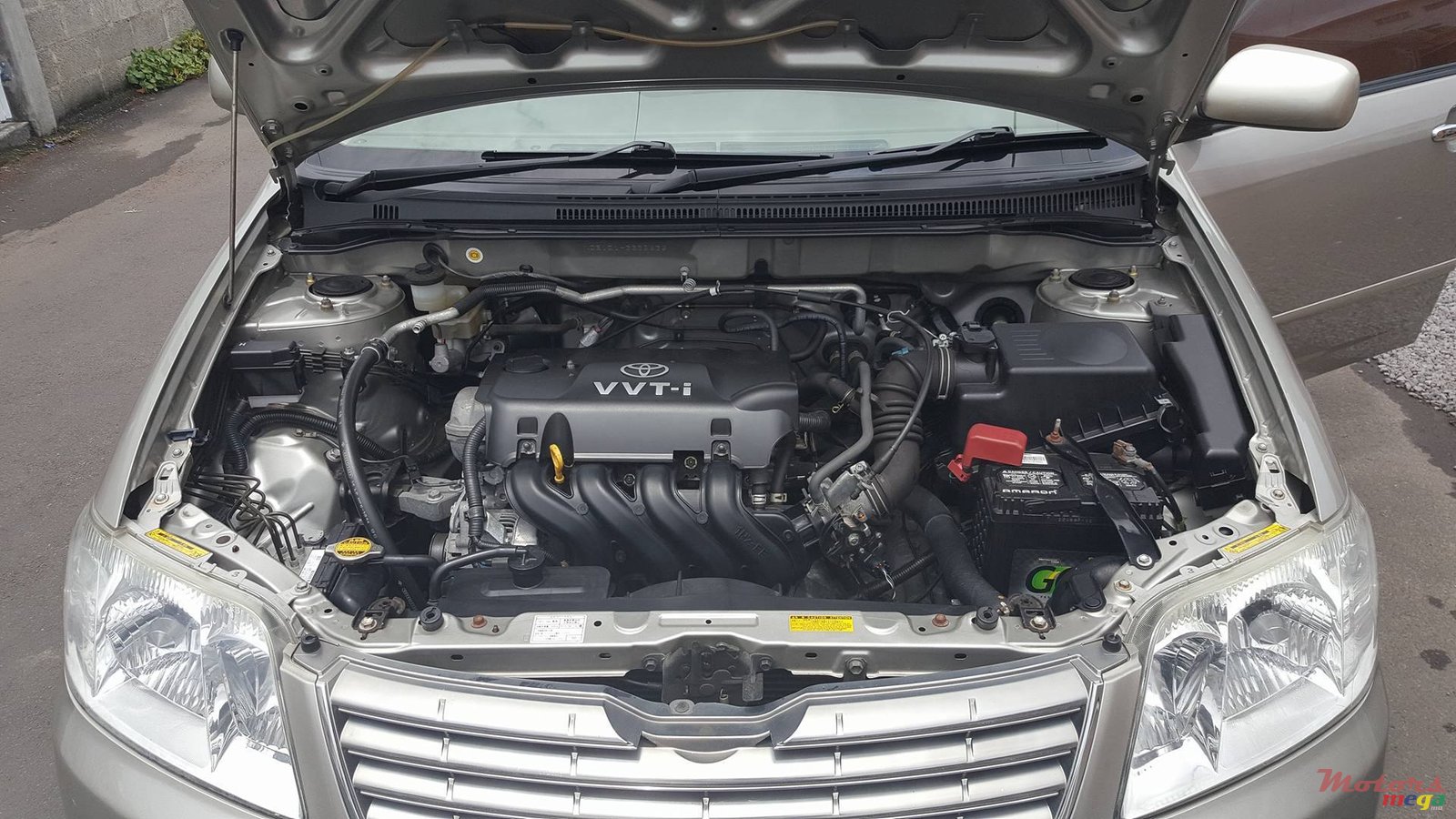 2005' Toyota Corolla photo #4