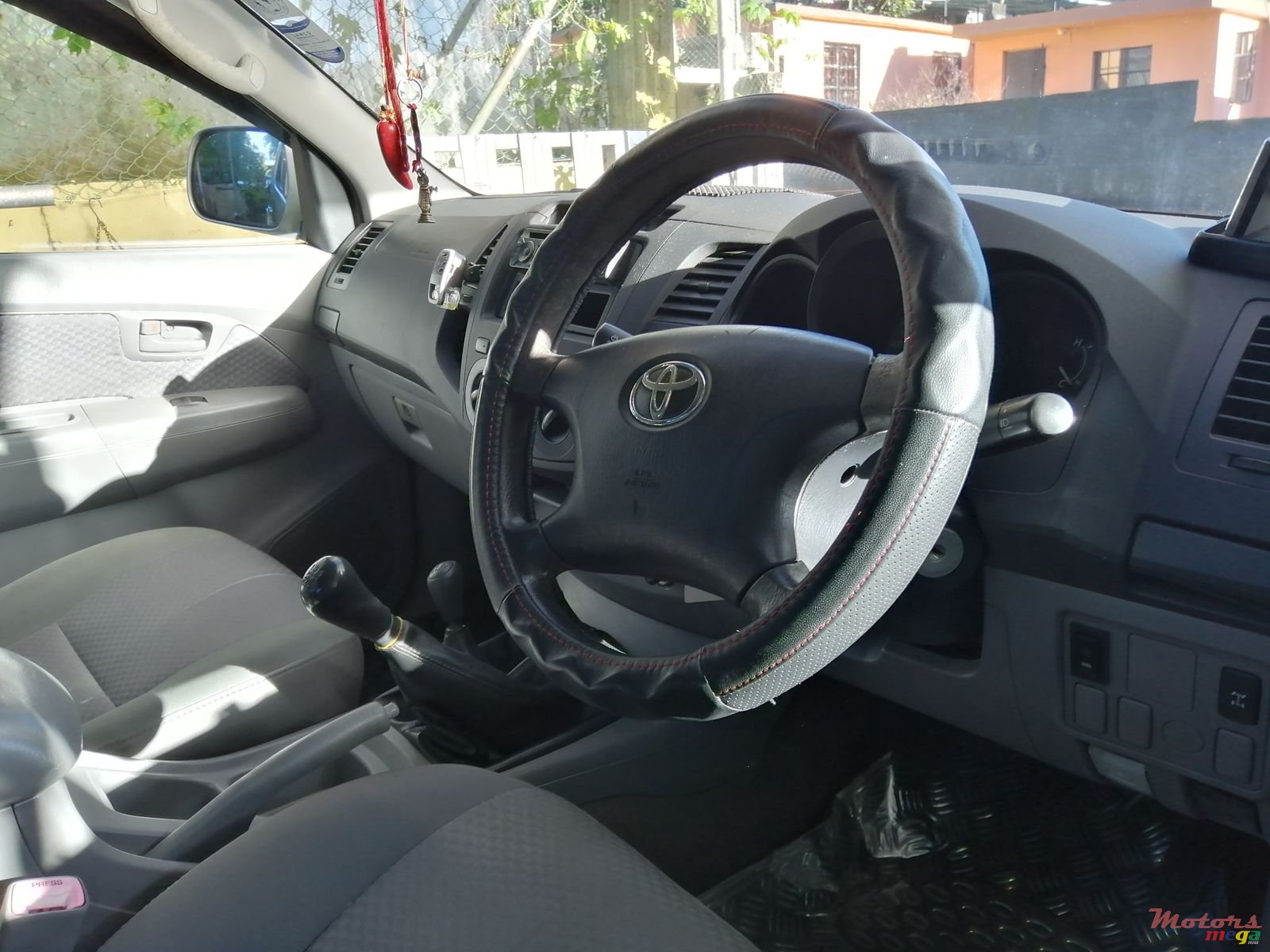 2006' Toyota photo #5