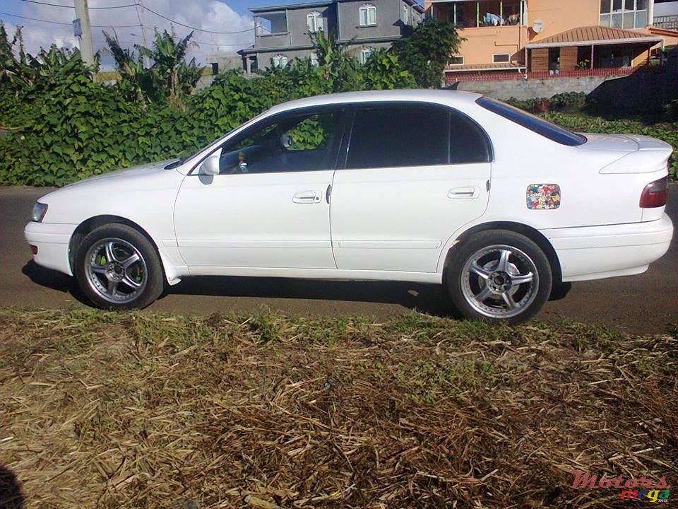 1995' Toyota Corona photo #1