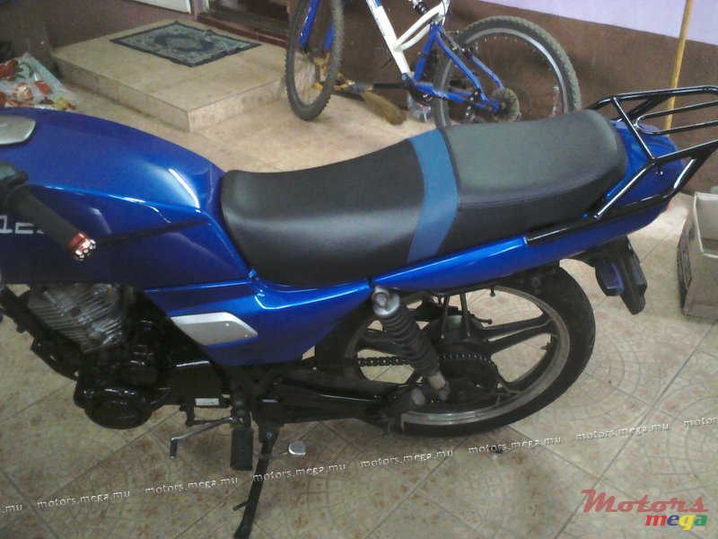 2009' Honda photo #4