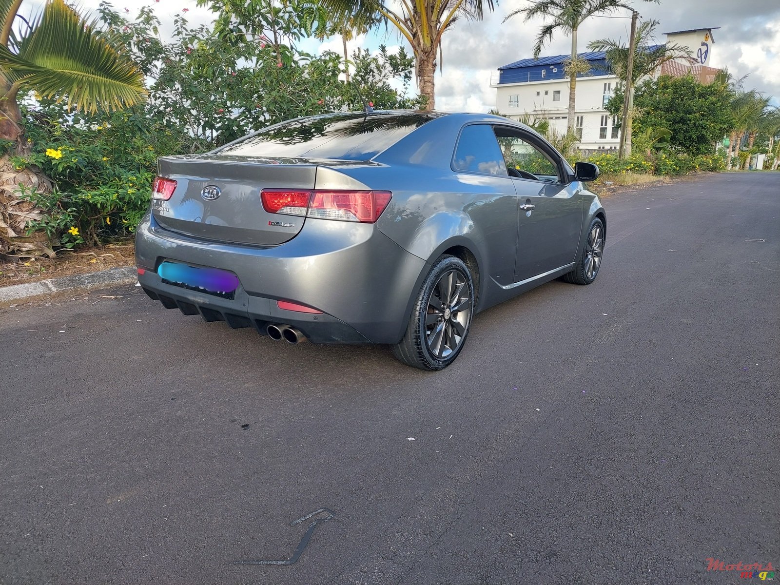 2011' Kia Koup photo #3