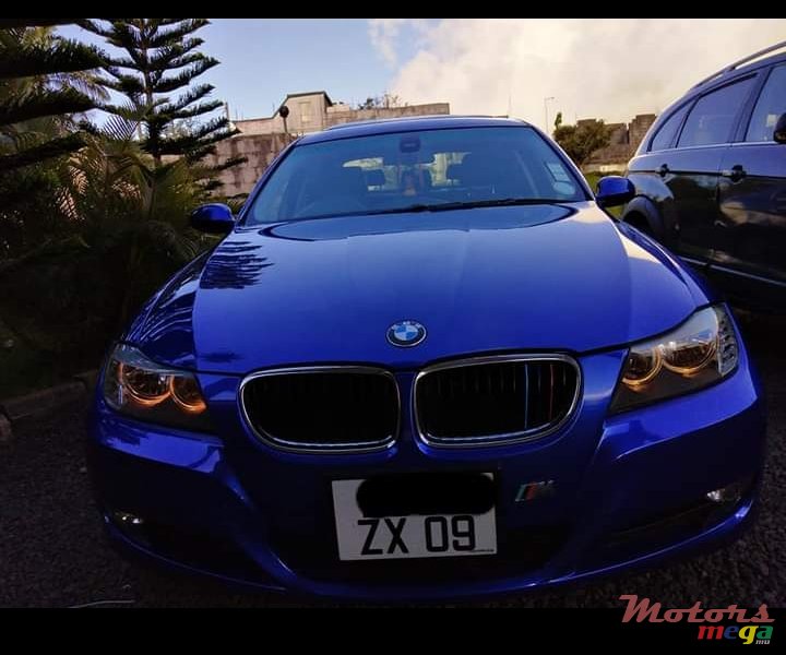 2009' BMW 3 Series Coupe Auto photo #2