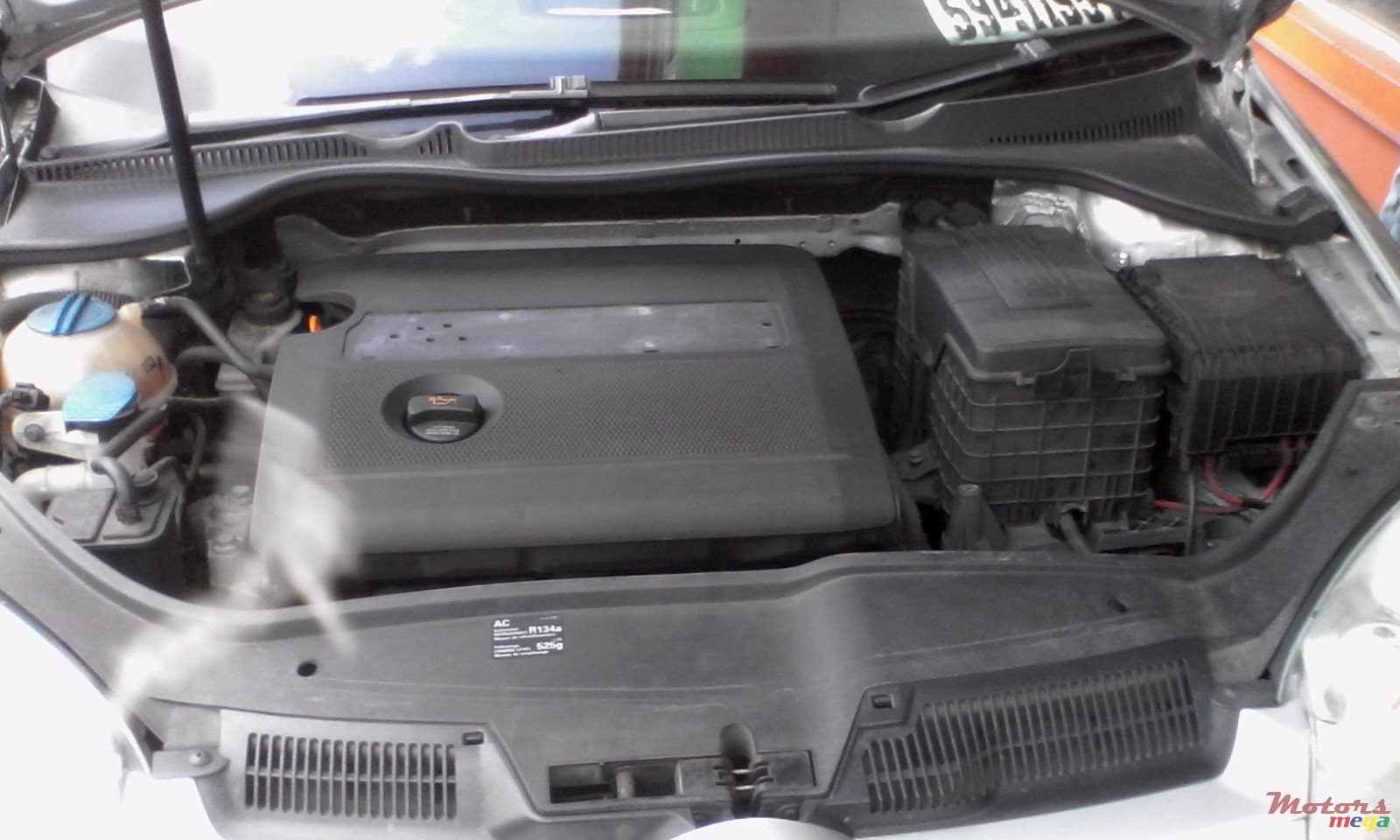 2005' Volkswagen Golf V photo #5