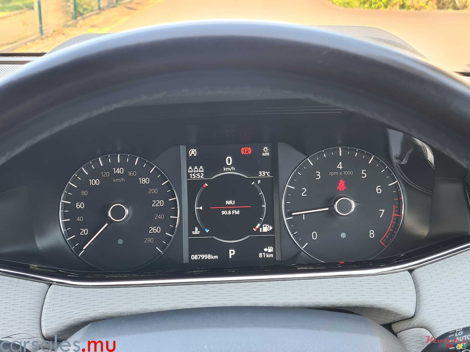 2019' Land Rover Range Rover Evoque P200S R-Dynamic photo #7