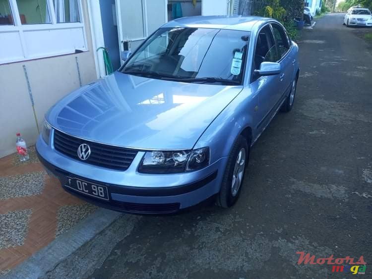 1998' Volkswagen Passat B5 photo #1