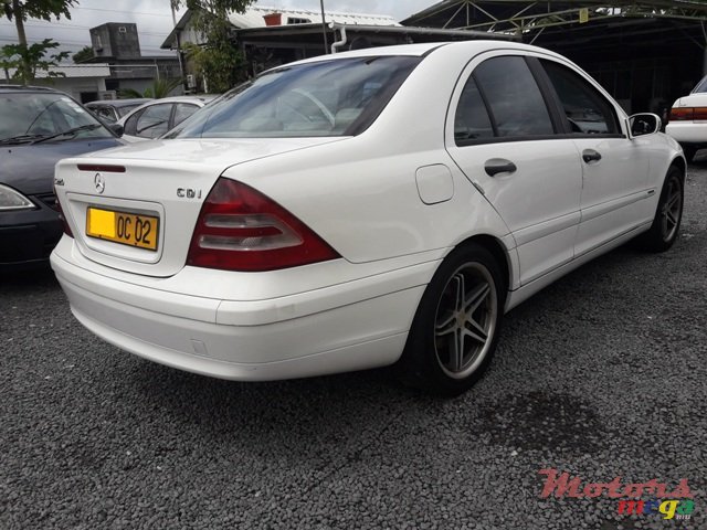 2002' Mercedes-Benz C-Class C 180 photo #6