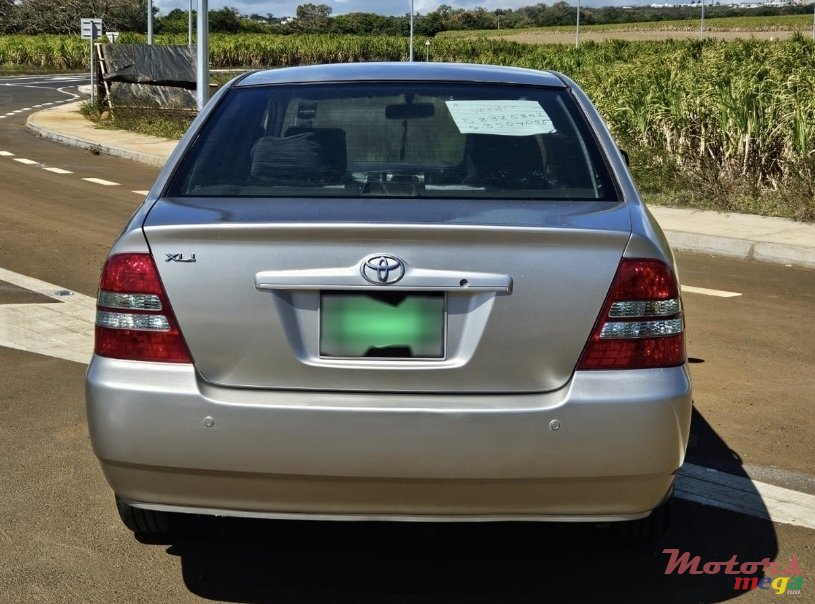 2003' Toyota Corolla NZE photo #2