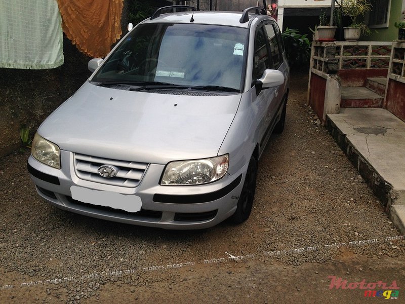 2004' Hyundai photo #1