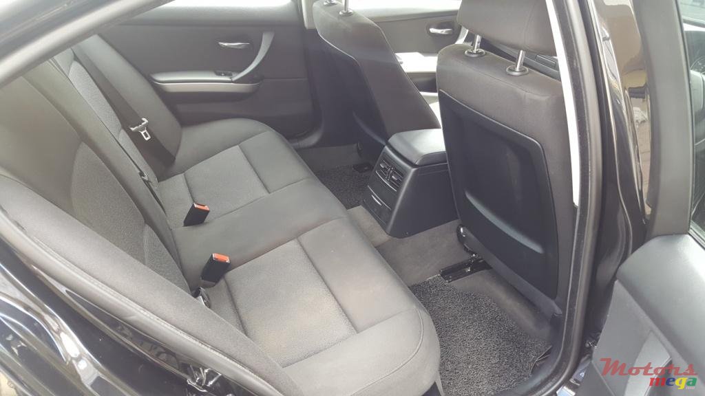 2008' BMW 3 Series photo #5