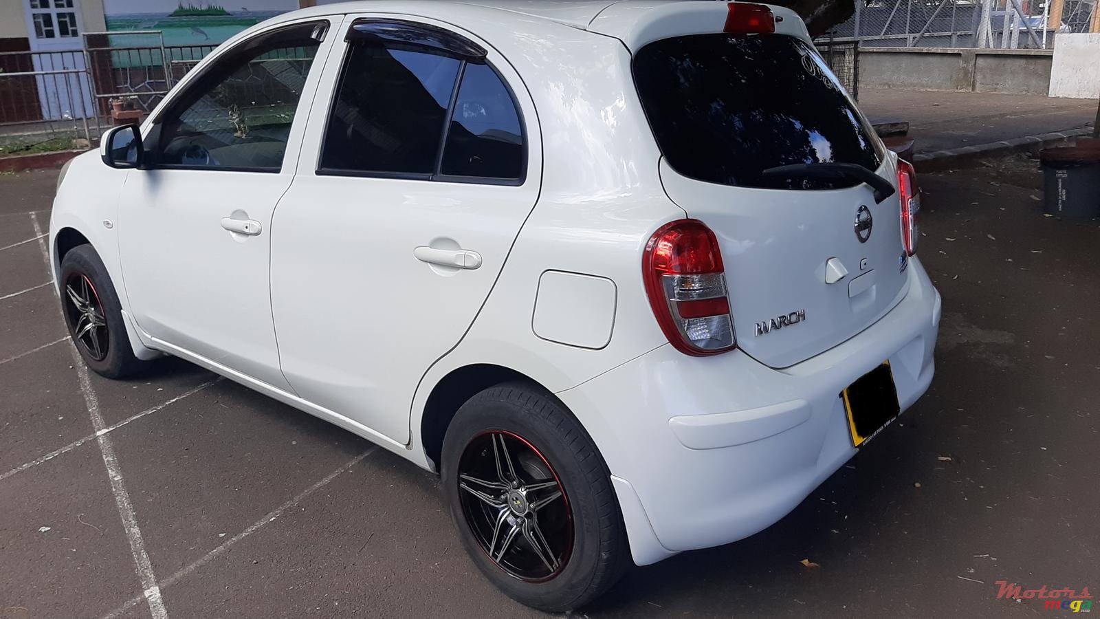 2012' Nissan March photo #2