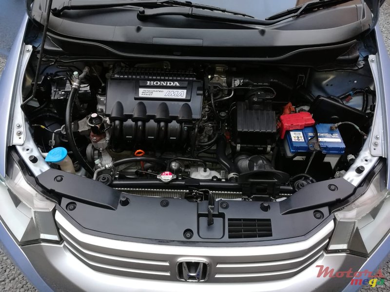 2010' Honda Insight photo #6