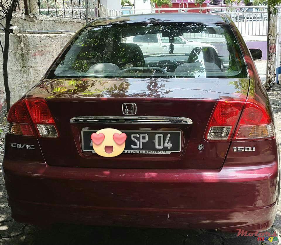 2004' Honda photo #3