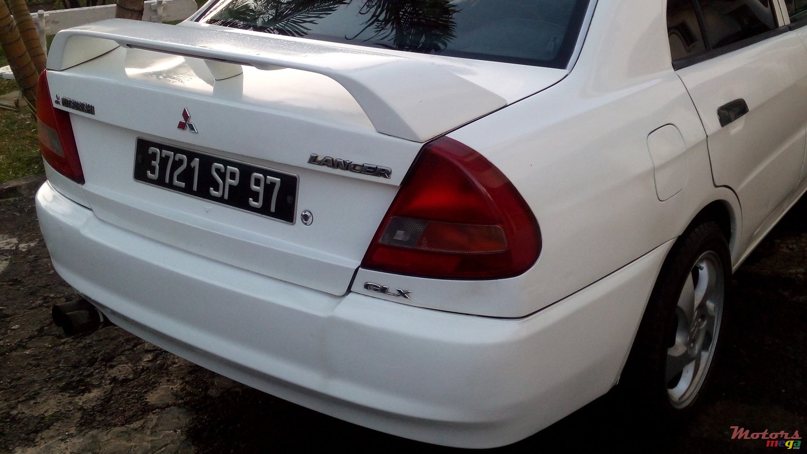 1997' Mitsubishi Lancer photo #2