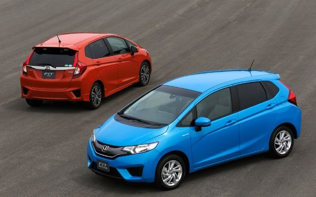 2014 Honda Jazz (Fit) Filmed Up Close In Thailand