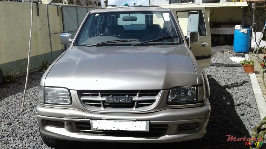 2003' Isuzu KB Series Japan photo #1