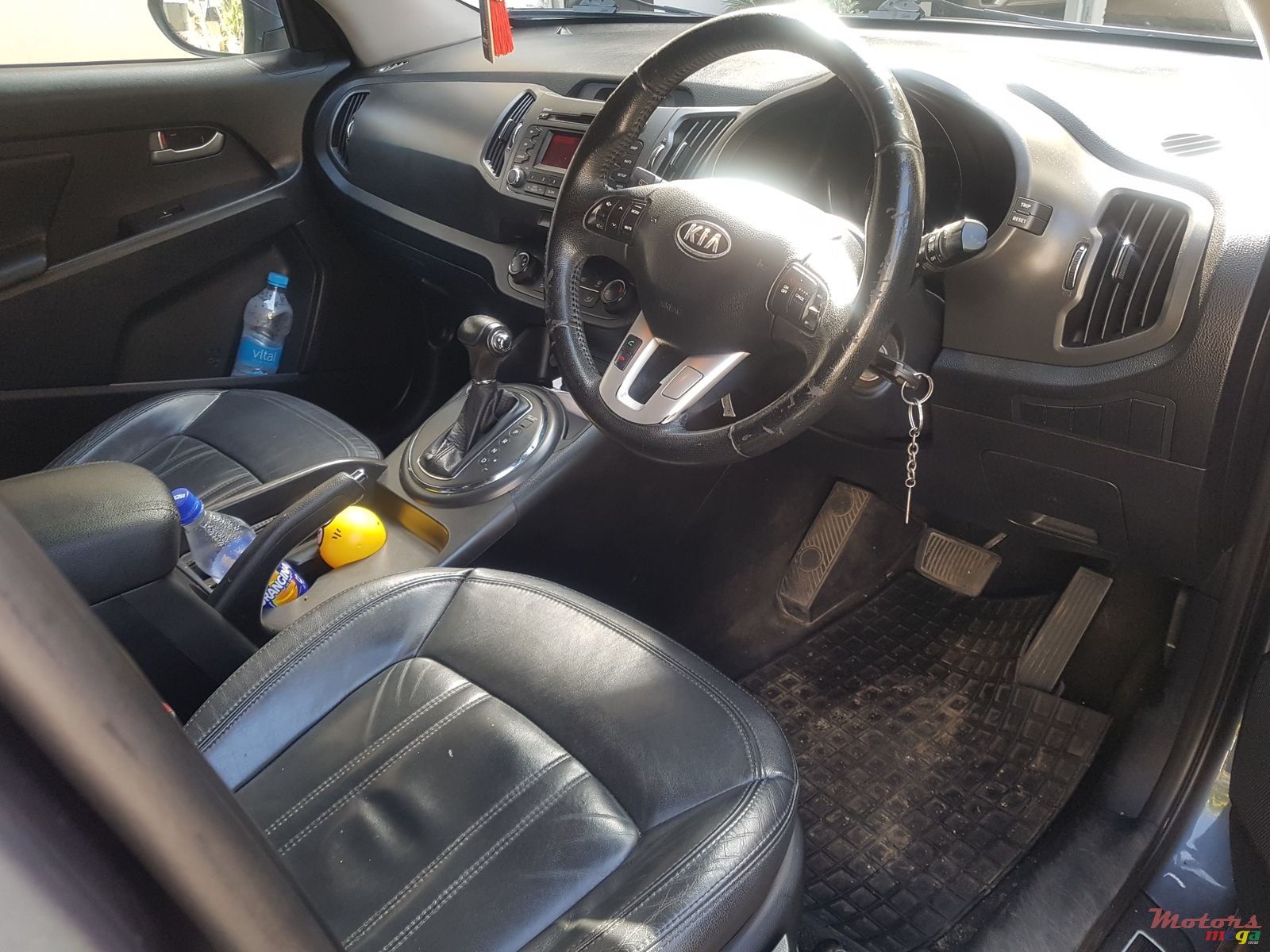 2011' Kia Sportage photo #2