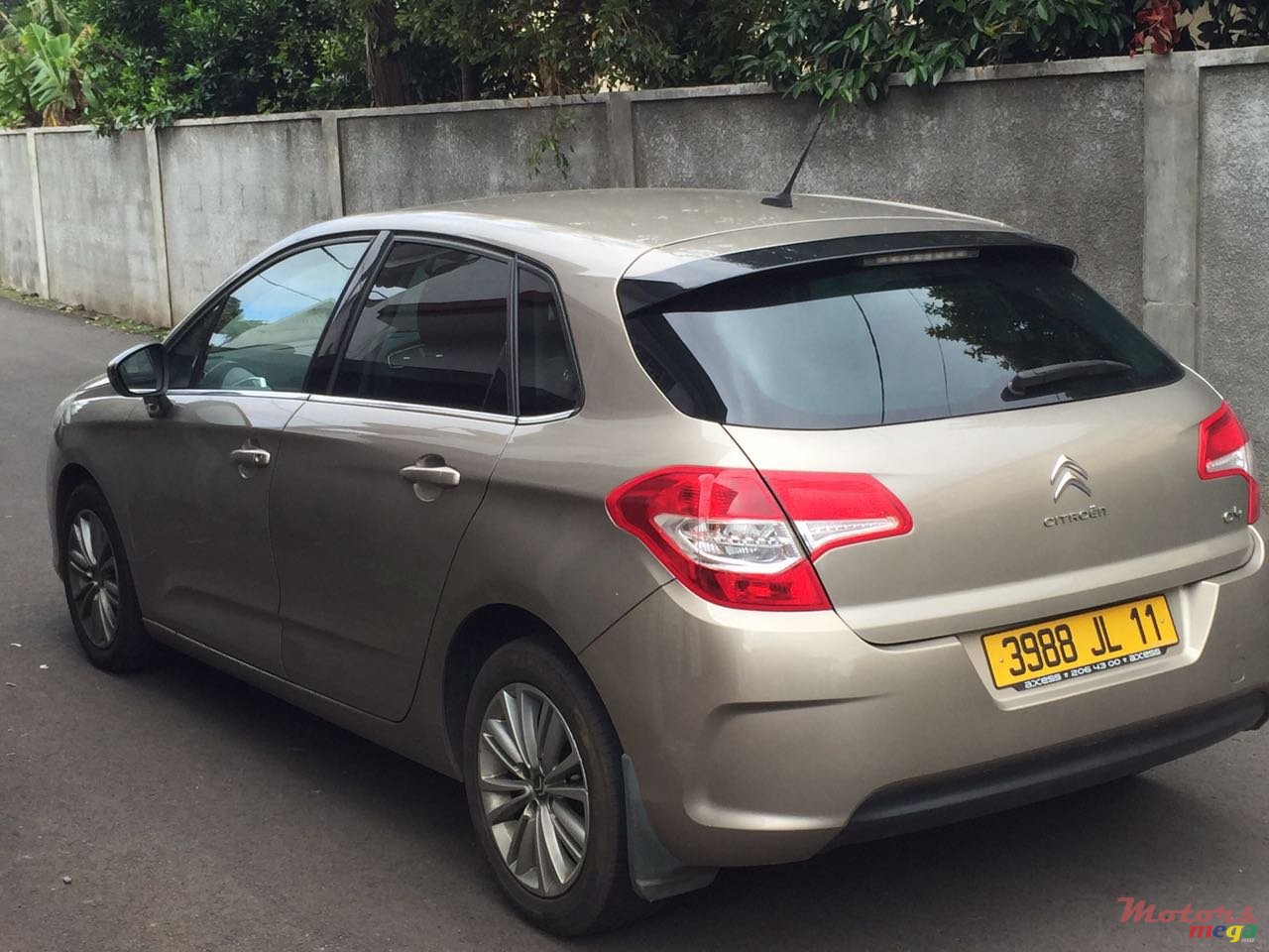 2011' Citroen C4 new model photo #2