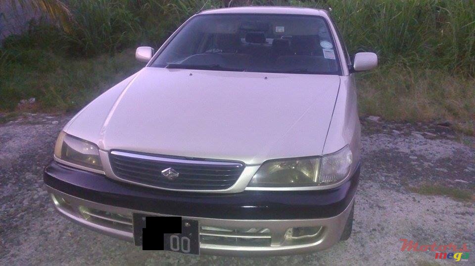 2000' Toyota Corona Premio photo #1